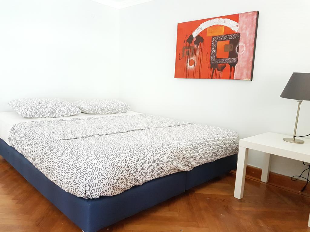 Appartamento Errathens Pine Red And Taupe - Athens Center Esterno foto