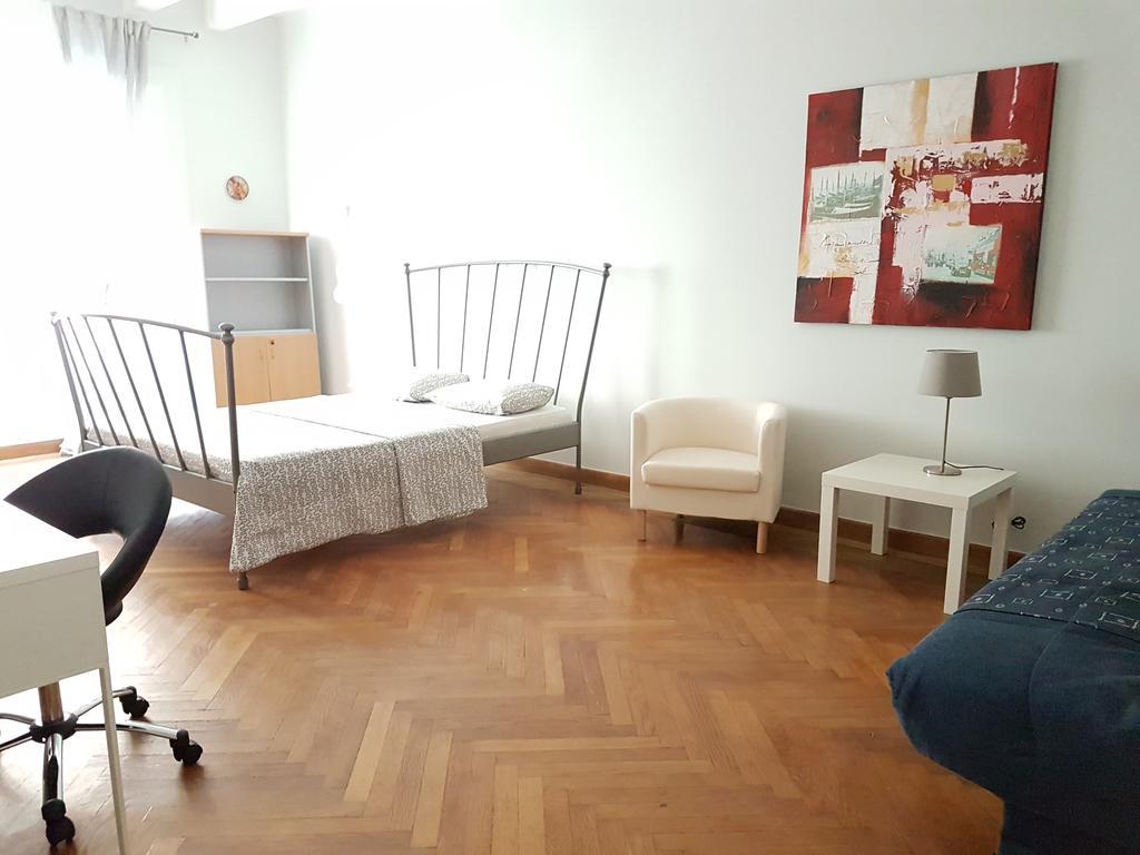 Appartamento Errathens Pine Red And Taupe - Athens Center Esterno foto