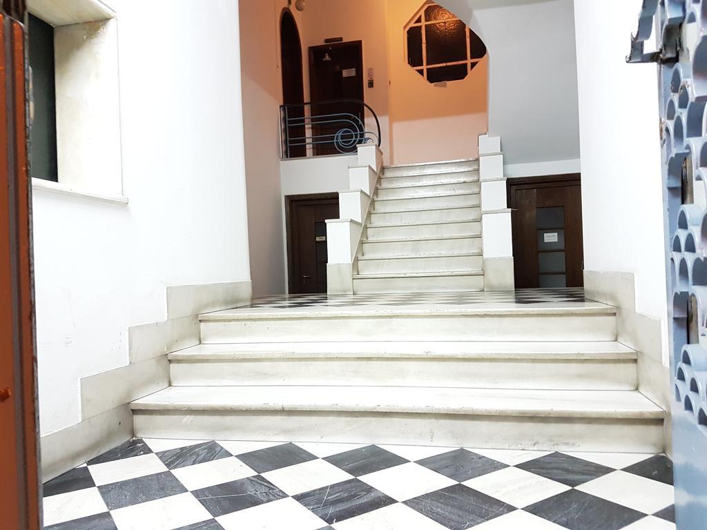 Appartamento Errathens Pine Red And Taupe - Athens Center Esterno foto