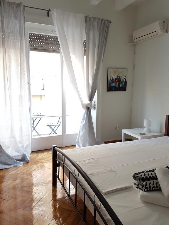 Appartamento Errathens Pine Red And Taupe - Athens Center Esterno foto