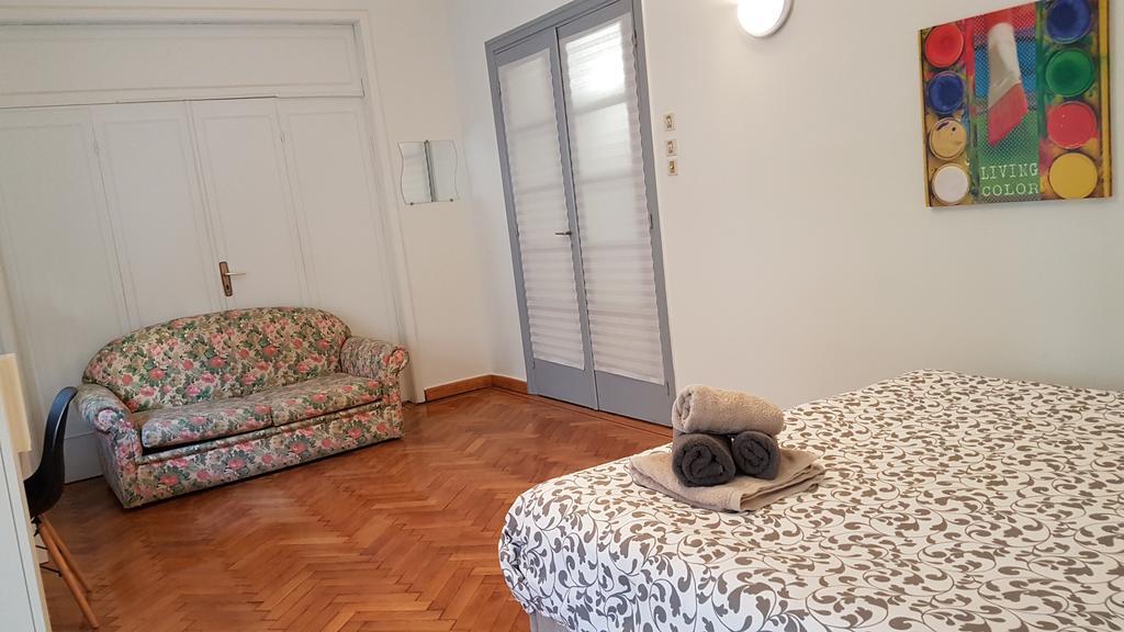 Appartamento Errathens Pine Red And Taupe - Athens Center Esterno foto
