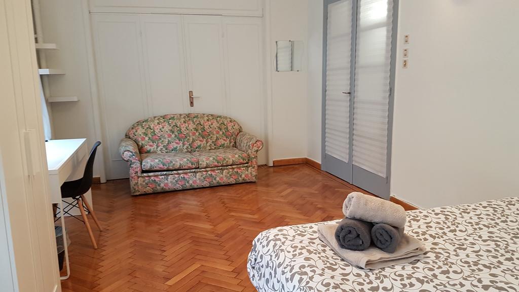 Appartamento Errathens Pine Red And Taupe - Athens Center Esterno foto